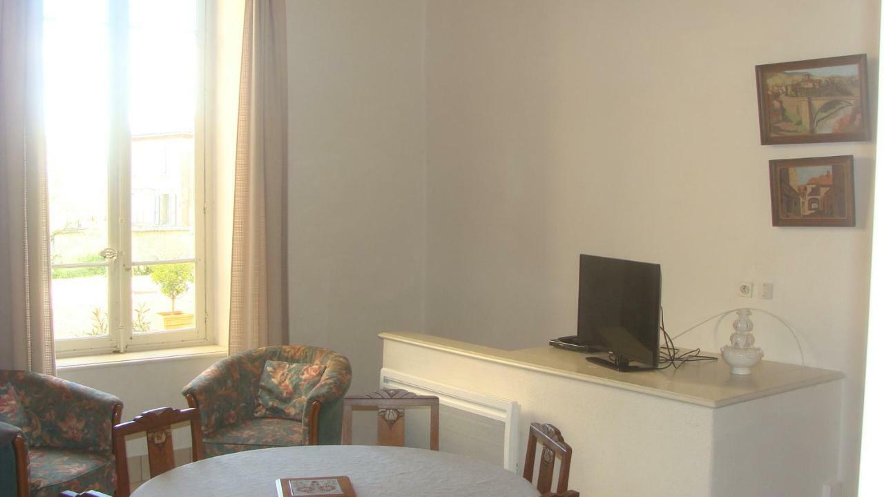 Holiday home Chateau Des Grezes Agnat