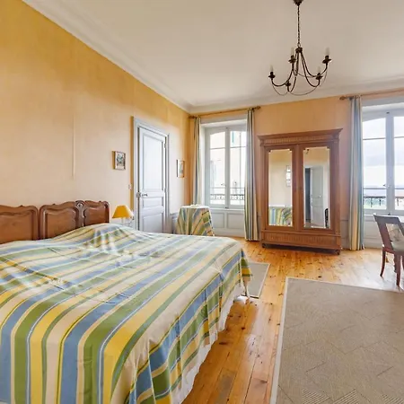 Château des Grèzes Agnat Extérieur photo